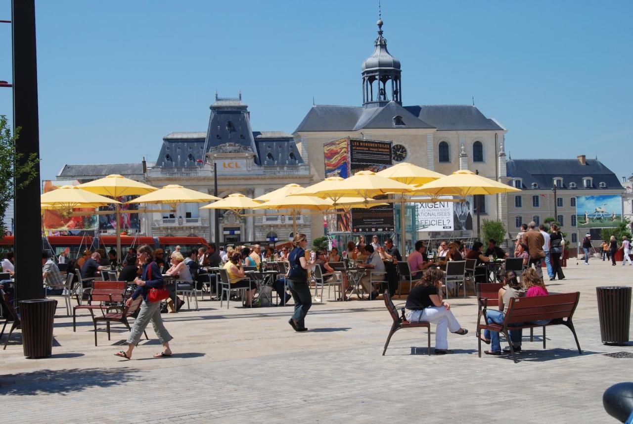 Confort & Elegance En Ville Avec Parking Gratuit Le Mans Exterior foto